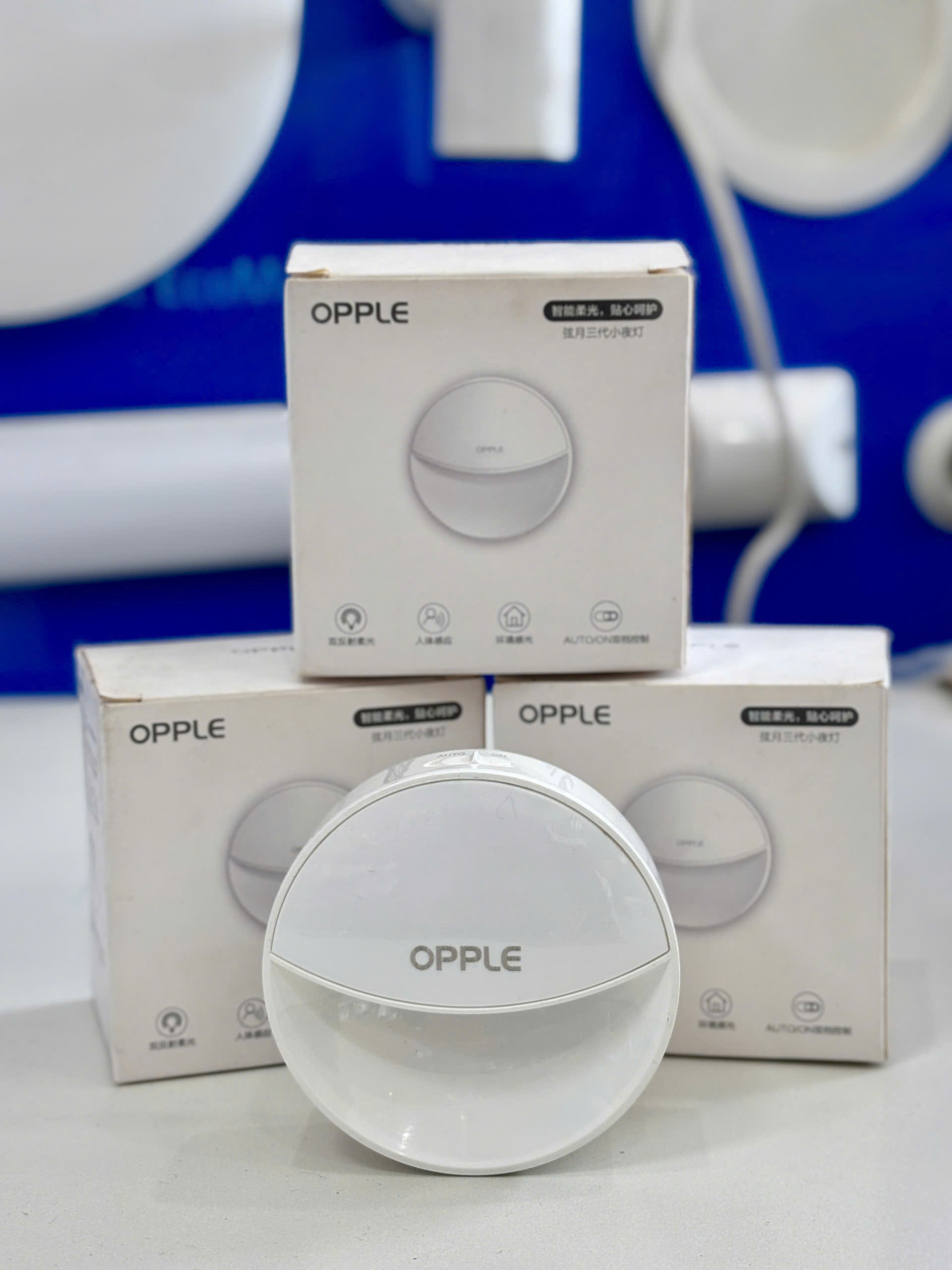 ĐÈN NGỦ OPPLE SLEEPLIGHT 0.32W – CẢM BIẾN CHUYỂN ĐỘNG THÔNG MINH